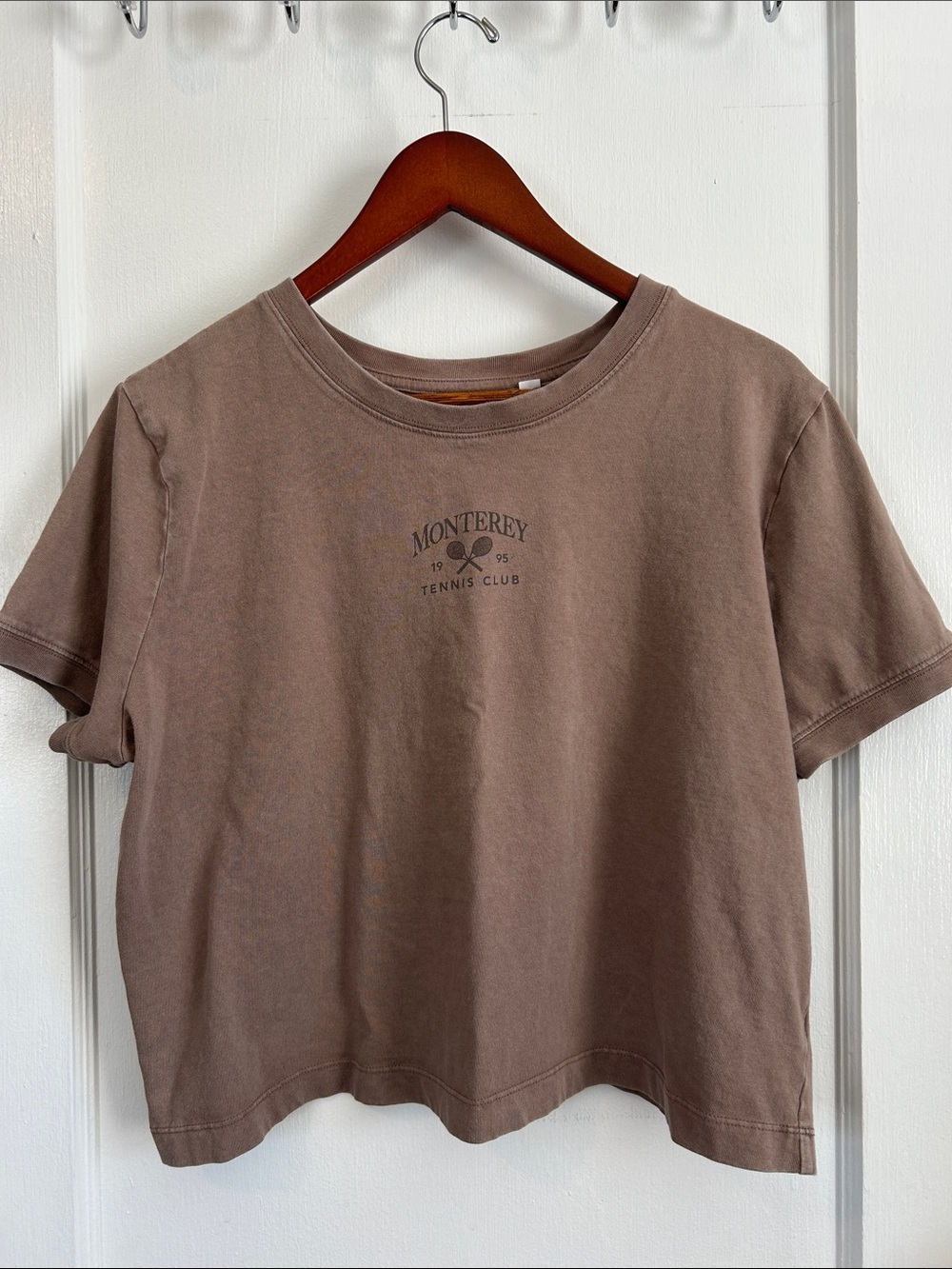 PacSun Monterey Tennis Club Tan Cropped Tee, large women’s 100% cotton large